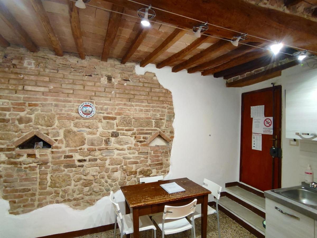 Casa Vicolo Delle Chiavi Appartement Poggibonsi Buitenkant foto